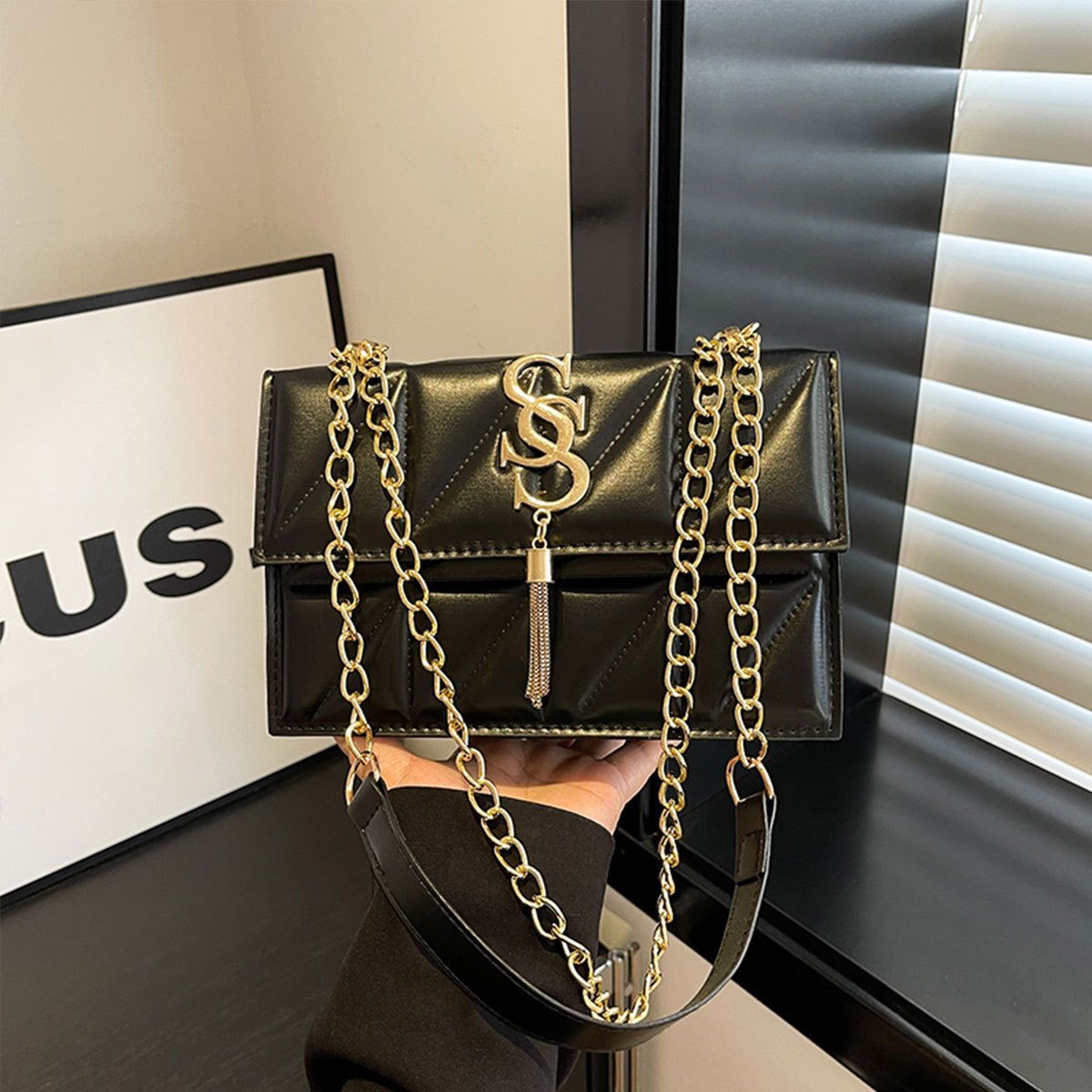 Fashionable Elegant  Argyle Qu - Luxury Bags Lv review and price