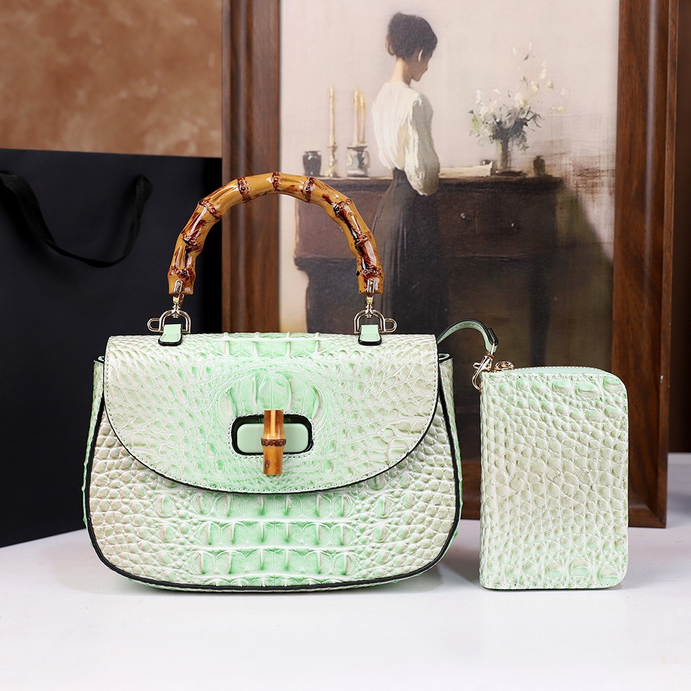 2026 New Crocodile Leather Mot - Luxury Bags Lv review and price
